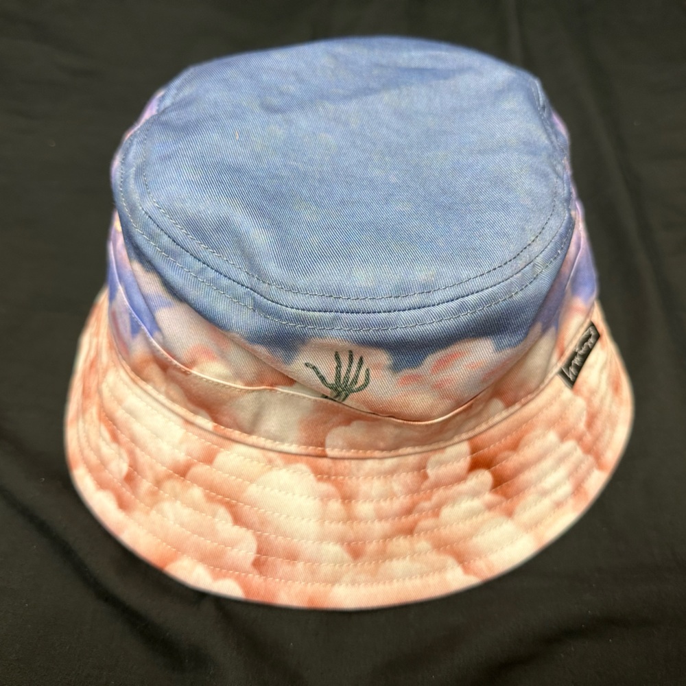 Fucking Awesome bucket hat
